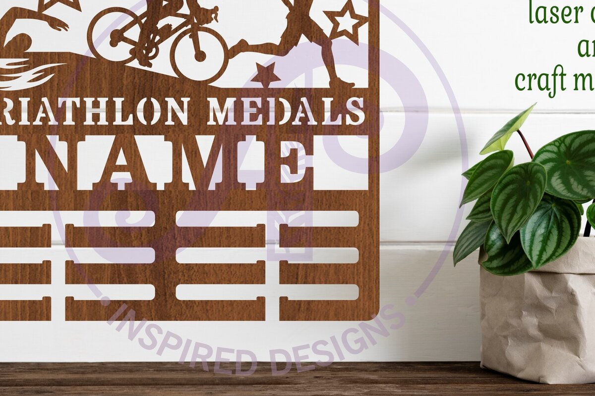 Intra απο ξύλο plywood 3mm-4mm πάχος – Ονοματεπώνυμο κατόχου μεταλλίου Τριάθλου Δίασταση  20x20 cm INTRAFABR-83674922