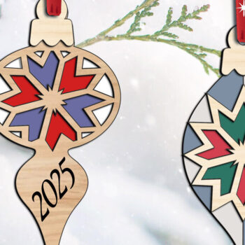 Intra απο ξύλο plywood 3mm-4mm πάχος – Δύο χριστουγεννιάτικα στολίδια παπλώματος αγροκτήματος αχυρώνα Δίασταση  20x20 cm INTRAFABR-108396700 - Image 2