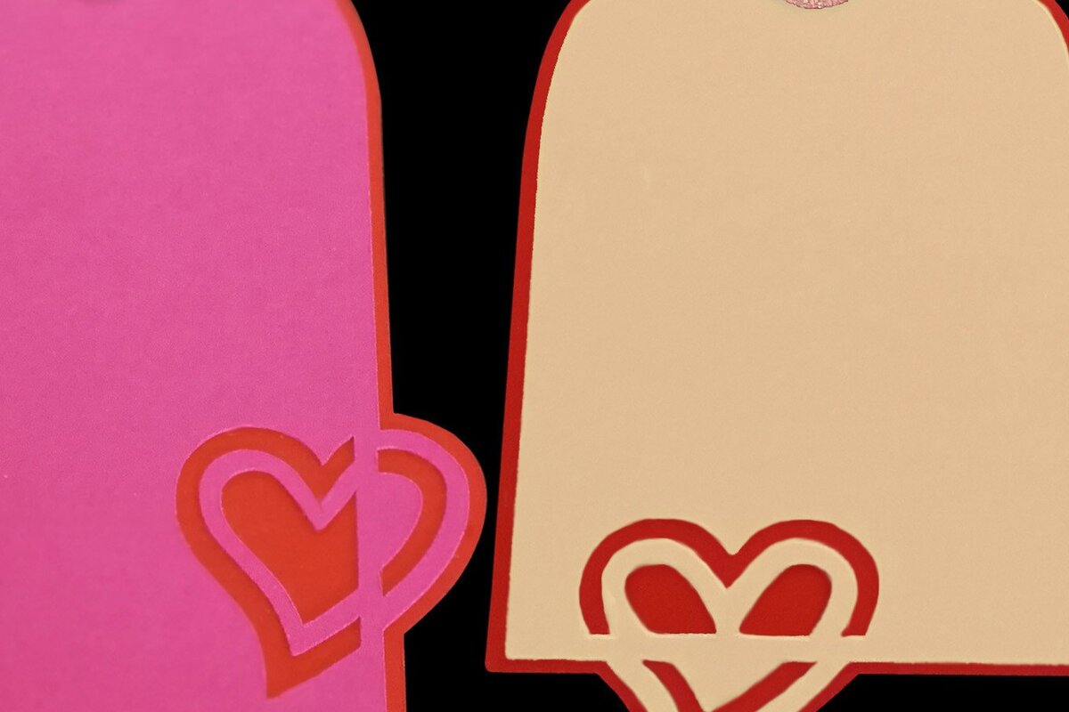 Intra απο ξύλο plywood 3mm-4mm πάχος – Δύο Ετικέτες δώρου - Καρδιά Δίασταση  20x20 cm INTRAFABR-38408233