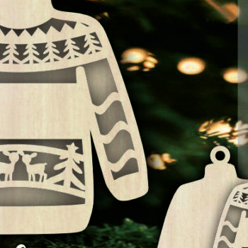 Intra απο ξύλο plywood 3mm-4mm πάχος – Ugly πουλόβερ Χριστουγεννιάτικα στολίδια Δίασταση  20x20 cm INTRAFABR-106411575 - Image 1