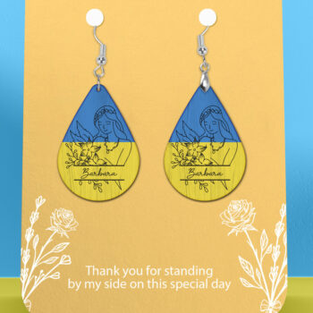 Intra απο ξύλο plywood 3mm-4mm πάχος – Σκουλαρίκι με σημαία της Ουκρανίας Δίασταση  5x5 cm INTRAFABR-26596128 - Image 1