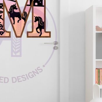 Intra απο ξύλο plywood 3mm-4mm πάχος – Μονόκεροι Γράμμα Τοίχου Σήμα Μ Δίασταση  40x30 cm INTRAFABR-118388821 - Image 3