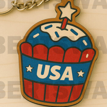 Intra απο ξύλο plywood 3mm-4mm πάχος – USA Cupcake Keychain Δίασταση  5x5 cm INTRAFABR-122905423 - Image 1