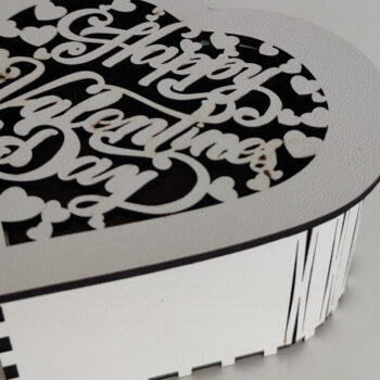 Intra απο ξύλο plywood 3mm-4mm πάχος – Διακοσμητικό κουτί σε σχήμα καρδιάς για την ημέρα του Αγίου Βαλεντίνου Δίασταση  20x20 cm INTRAFABR-114634090 - Image 3