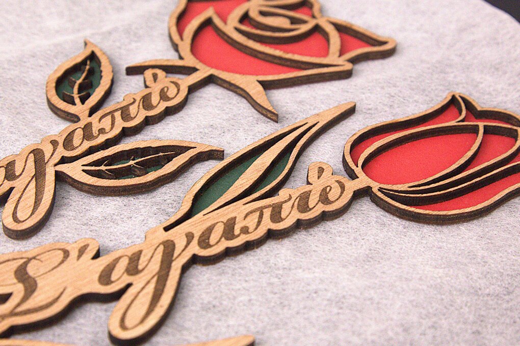 Intra απο ξύλο plywood 3mm-4mm πάχος – Λουλούδια Αγίου Βαλεντίνου τριαντάφυλλο και τουλίπα Δίασταση  20x20 cm INTRAFABR-115626745