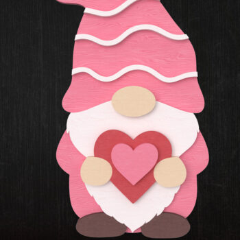 Intra απο ξύλο plywood 3mm-4mm πάχος – Valentine Gnome Holding Heart Δίασταση  20x20 cm INTRAFABR-111422241 - Image 1