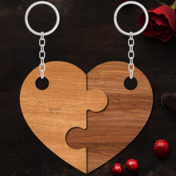 Intra απο ξύλο plywood 3mm-4mm πάχος – Κοπή λέιζερ με μπρελόκ Αγίου Βαλεντίνου Δίασταση  5x5 cm INTRAFABR-114247455 - Image 1