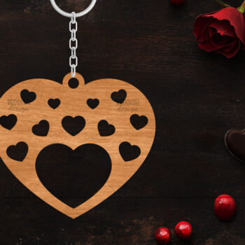 Intra απο ξύλο plywood 3mm-4mm πάχος – Κοπή λέιζερ με μπρελόκ Αγίου Βαλεντίνου Δίασταση  5x5 cm INTRAFABR-114247567 - Image 1