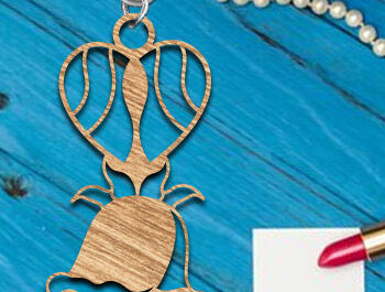 Intra απο ξύλο plywood 3mm-4mm πάχος – Μπρελόκ Valentine Δίασταση  5x5 cm INTRAFABR-86412164 - Image 1