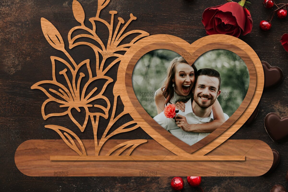 Intra απο ξύλο plywood 3mm-4mm πάχος – Βάση κοπής με λέιζερ κορνίζα Αγίου Βαλεντίνου Δίασταση  20x20 cm INTRAFABR-114358550