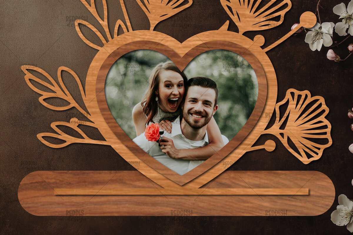 Intra απο ξύλο plywood 3mm-4mm πάχος – Βάση κοπής με λέιζερ κορνίζα Αγίου Βαλεντίνου Δίασταση  20x20 cm INTRAFABR-114358752