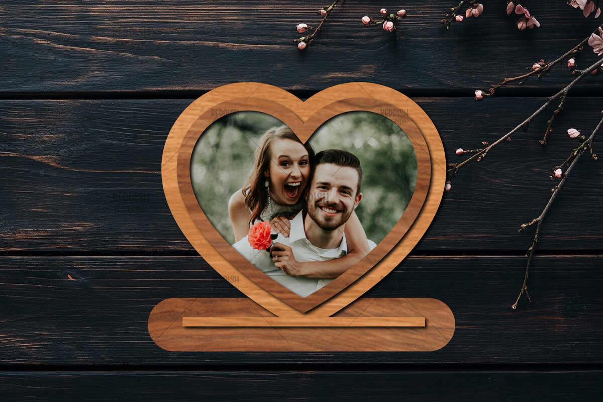 Intra απο ξύλο plywood 3mm-4mm πάχος – Βάση κοπής με λέιζερ κορνίζα Αγίου Βαλεντίνου Δίασταση  20x20 cm INTRAFABR-114358335