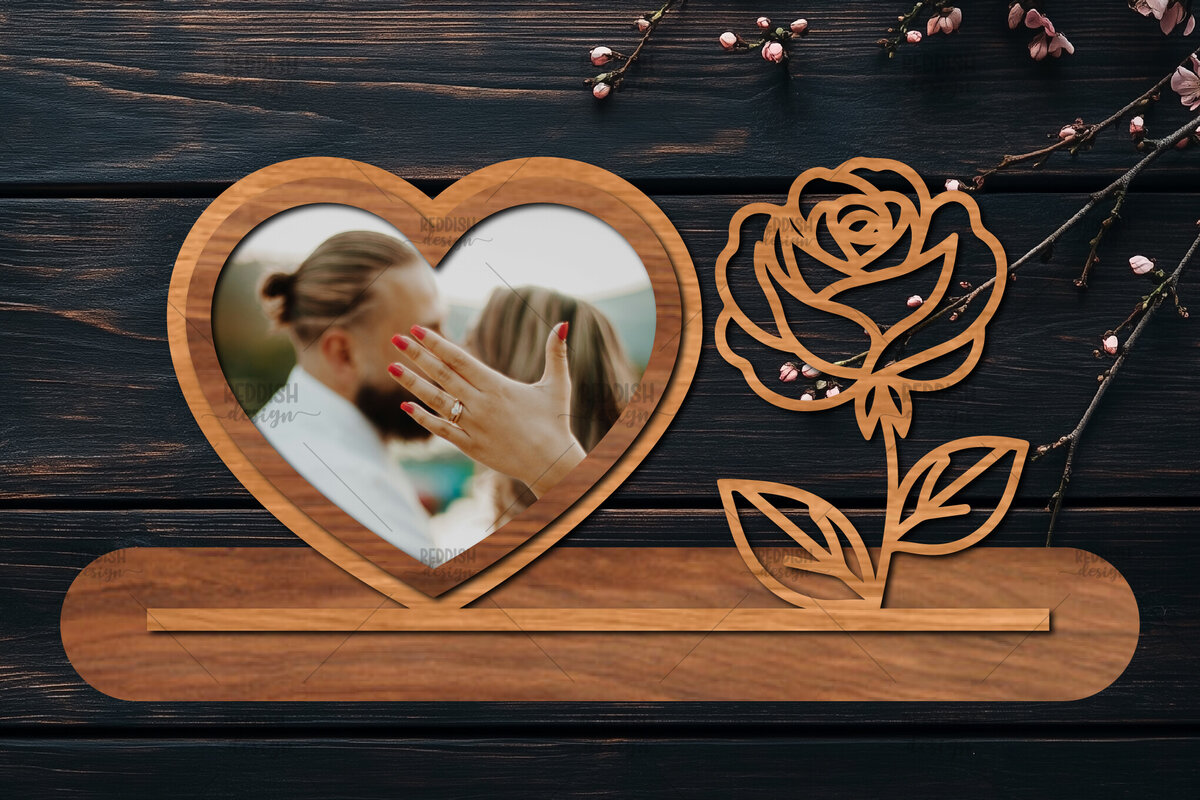 Intra απο ξύλο plywood 3mm-4mm πάχος – Βάση κοπής με λέιζερ κορνίζα Αγίου Βαλεντίνου Δίασταση  20x20 cm INTRAFABR-114358414