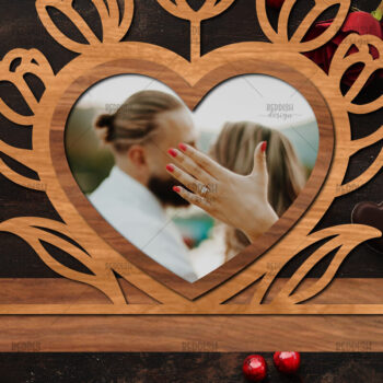 Intra απο ξύλο plywood 3mm-4mm πάχος – Βάση κοπής με λέιζερ κορνίζα Αγίου Βαλεντίνου Δίασταση  20x20 cm INTRAFABR-114358523 - Image 1