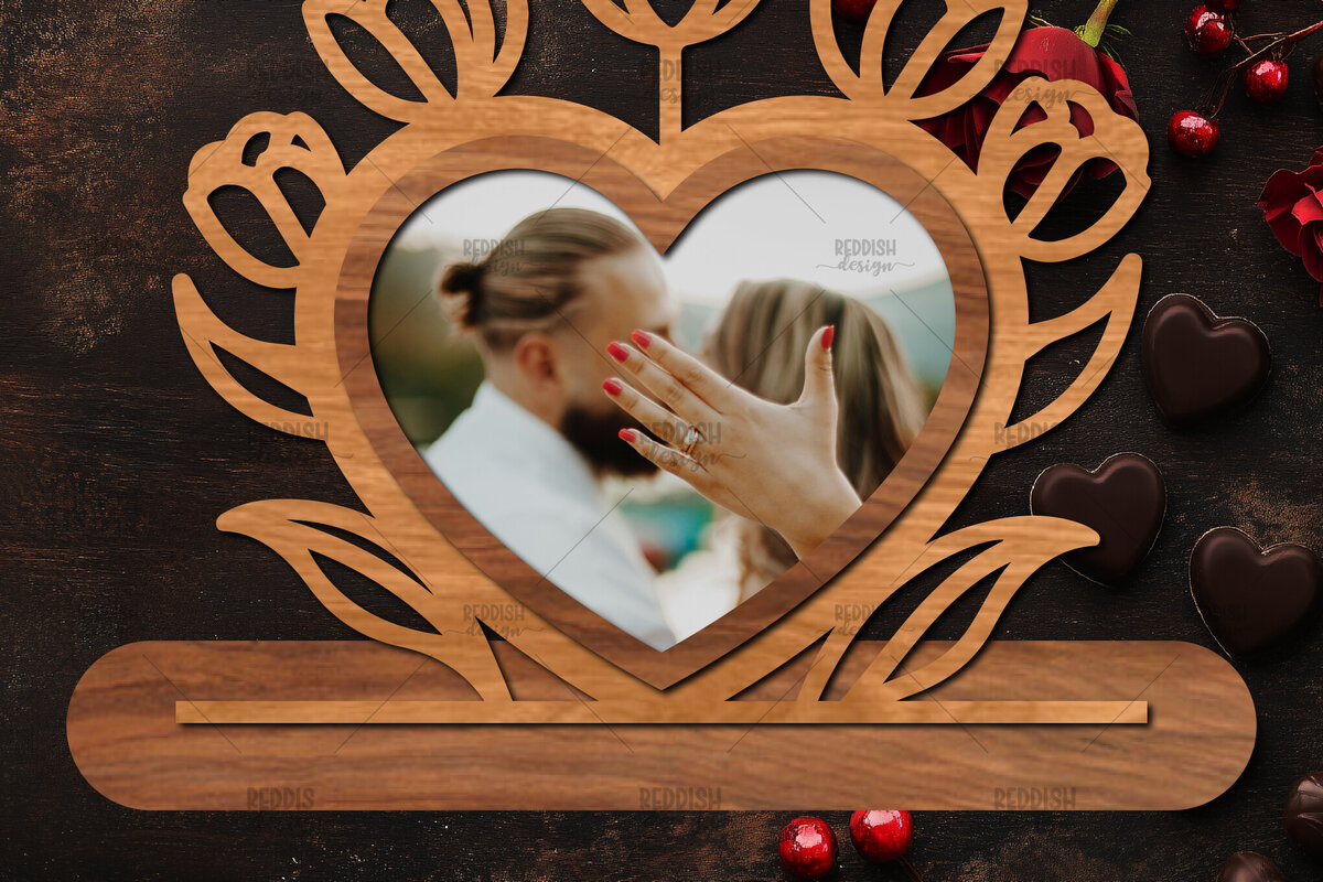 Intra απο ξύλο plywood 3mm-4mm πάχος – Βάση κοπής με λέιζερ κορνίζα Αγίου Βαλεντίνου Δίασταση  20x20 cm INTRAFABR-114358523