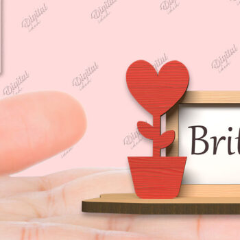 Intra απο ξύλο plywood 3mm-4mm πάχος – Valentine Place Holder Laser. Κάρτα ονόματος Δίασταση  20x20 cm INTRAFABR-85831970 - Image 1