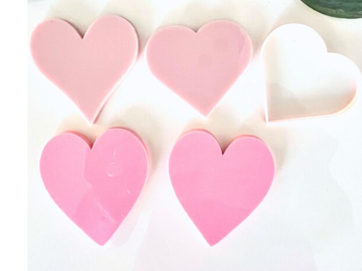 Intra απο ξύλο plywood 3mm-4mm πάχος – Ημέρα του Αγίου Βαλεντίνου 4 X Pink Hearts PNG Δίασταση  20x20 cm INTRAFABR-108996528