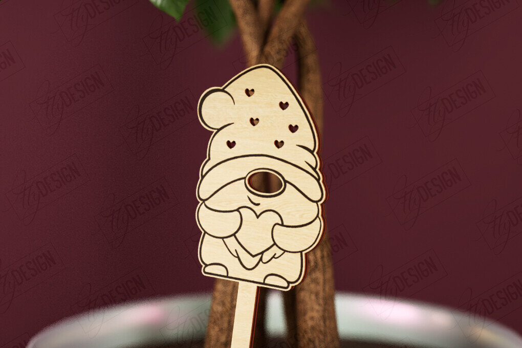 Intra απο ξύλο plywood 3mm-4mm πάχος – Φυτό Πάσσαλο για την Ημέρα του Αγίου Βαλεντίνου |Σχήμα καρδιάς Δίασταση  20x20 cm INTRAFABR-112620646