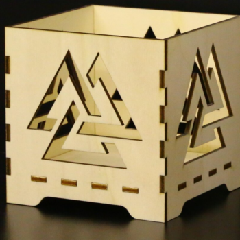 Intra απο ξύλο plywood 3mm-4mm πάχος – Κηροπήγιο συμβόλων Valknut Viking Δίασταση  20x20 cm INTRAFABR-111087693 - Image 2