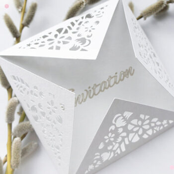 Intra απο ξύλο plywood 3mm-4mm πάχος – Πρότυπο κοπής με λέιζερ φακέλων γάμου Δίασταση  20x20 cm INTRAFABR-4682700 - Image 1