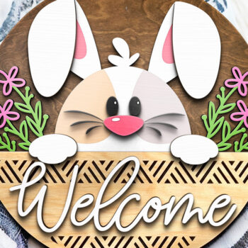 Intra απο ξύλο plywood 3mm-4mm πάχος – Καλώς ήρθατε Bunny Flowers | Κρεμάστρα πόρτας Δίασταση  20x20 cm INTRAFABR-117240237 - Image 1