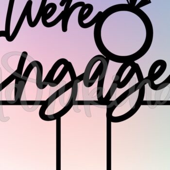 Intra απο ξύλο plywood 3mm-4mm πάχος – Είμαστε αρραβωνιασμένοι Cake Topper Δίασταση  20x20 cm INTRAFABR-33993187 - Image 2