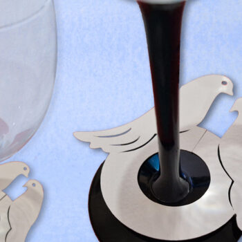 Intra απο ξύλο plywood 3mm-4mm πάχος – Ετικέτα Ποτήρι Κρασιού - Περιστέρια Δίασταση  20x20 cm INTRAFABR-95181781 - Image 1