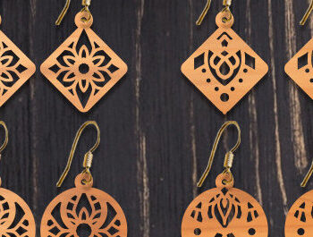 Intra απο ξύλο plywood 3mm-4mm πάχος – Ξύλινα σκουλαρίκια  Δίασταση  5x5 cm INTRAFABR-93319104 - Image 1