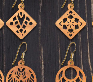 Intra απο ξύλο plywood 3mm-4mm πάχος – Ξύλινα σκουλαρίκια Δίασταση 5x5 cm INTRAFABR-93319125