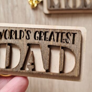 Intra απο ξύλο plywood 3mm-4mm πάχος – Ο καλύτερος μπρελόκ στον κόσμο Δίασταση  5x5 cm INTRAFABR-118151894 - Image 2