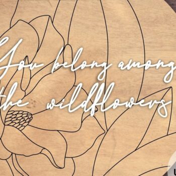 Intra απο ξύλο plywood 3mm-4mm πάχος – Ανήκεις ανάμεσα στα αγριολούλουδα Δίασταση  20x20 cm INTRAFABR-38232818 - Image 1