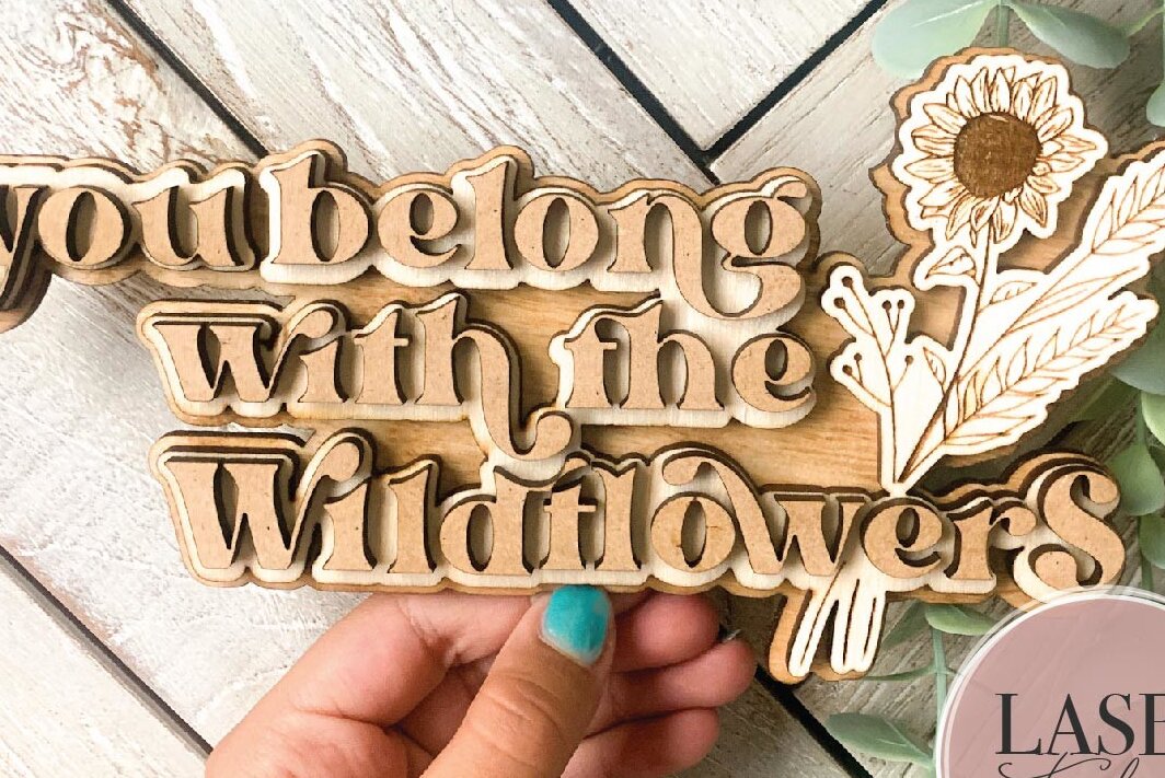 Intra απο ξύλο plywood 3mm-4mm πάχος – Ανήκετε στο αρχείο κοπής με λέιζερ Wildflowers Δίασταση  20x20 cm INTRAFABR-71541533