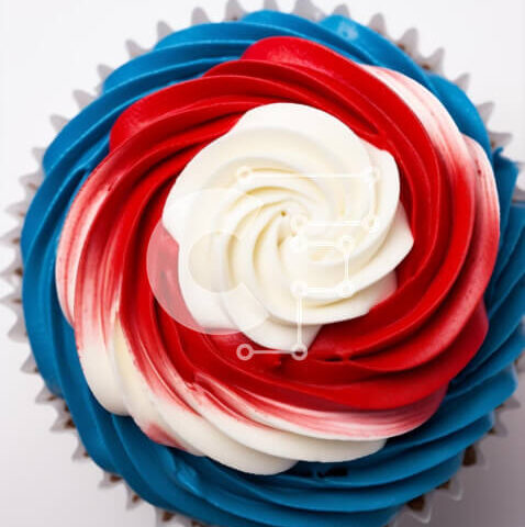 Intra Συλλεκτικό Ξύλινο Παζλ Plywood 4mm - Cupcake με αμερικανική σημαία με κόκκινο, λευκό και μπλε γλάσο Σε Ξύλινο Κουτί - Διαστάσεις: 10x10 cm – 25 κομμάτια - Image 1