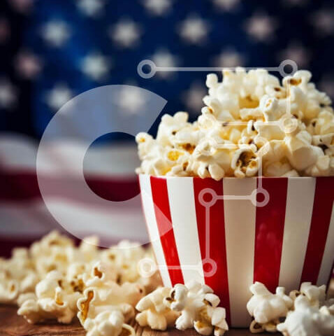 Intra Συλλεκτικό Ξύλινο Παζλ Plywood  4mm - Μπολ με ποπ κορν σε φόντο αμερικανικής σημαίας Σε Ξύλινο Κουτί - Διαστάσεις: 10x10 cm – 25 κομμάτια - Image 1