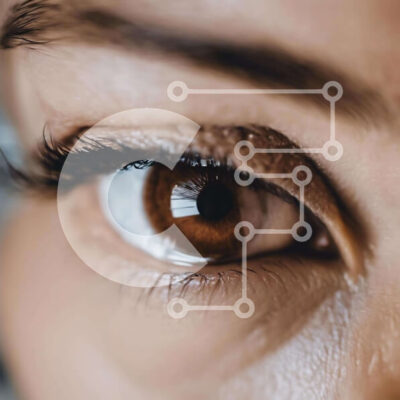 Intra Συλλεκτικό Ξύλινο Παζλ Plywood  4mm - Κοντινό πλάνο ενός γυναικείου καφέ ματιού με μακριές βλεφαρίδες Σε Ξύλινο Κουτί - Διαστάσεις: 10x10 cm – 25 κομμάτια - Image 1