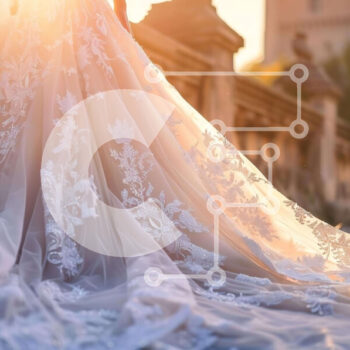 Intra Συλλεκτικό Ξύλινο Παζλ Plywood  4mm - Νύφη με νυφικό στο αρχαίο κάστρο με το ηλιοβασίλεμα Σε Ξύλινο Κουτί - Διαστάσεις: 10x10 cm – 25 κομμάτια - Image 1