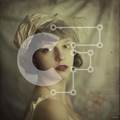 Intra Συλλεκτικό Ξύλινο Παζλ Plywood  4mm - Νεαρή γυναίκα με κομψό καπέλο και μακιγιάζ Σε Ξύλινο Κουτί - Διαστάσεις: 10x10 cm – 25 κομμάτια - Image 1