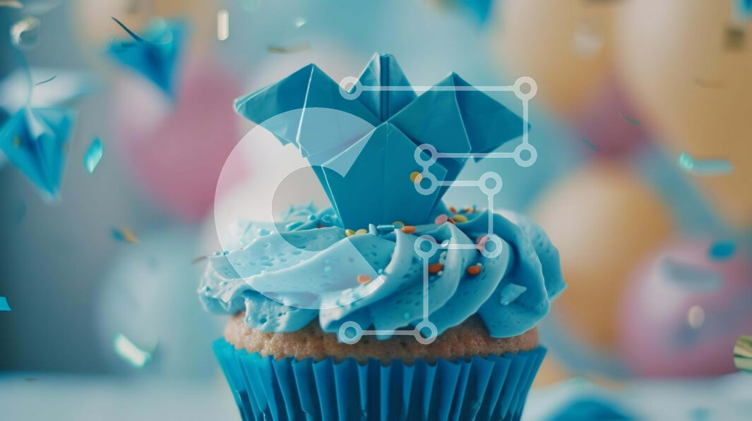 Intra Συλλεκτικό Ξύλινο Παζλ Plywood  4mm - Μπλε cupcake με κορώνα Origami και μπαλόνια Σε Ξύλινο Κουτί - Διαστάσεις: 10x10 cm – 25 κομμάτια