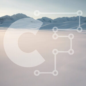 Intra Συλλεκτικό Ξύλινο Παζλ Plywood  4mm - Χιονισμένο τοπίο με τους σκιέρ στα βουνά Σε Ξύλινο Κουτί - Διαστάσεις: 10x10 cm – 25 κομμάτια