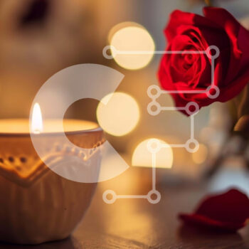 Intra Συλλεκτικό Ξύλινο Παζλ Plywood  4mm - Κερί και κόκκινα τριαντάφυλλα σε ξύλινο τραπέζι Σε Ξύλινο Κουτί - Διαστάσεις: 10x10 cm – 25 κομμάτια - Image 1