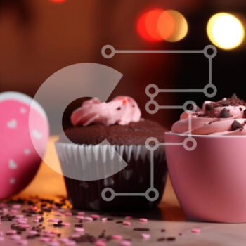 Intra Συλλεκτικό Ξύλινο Παζλ Plywood  4mm - Cupcakes και καφές σε ένα τραπέζι Σε Ξύλινο Κουτί - Διαστάσεις: 10x10 cm – 25 κομμάτια - Image 1