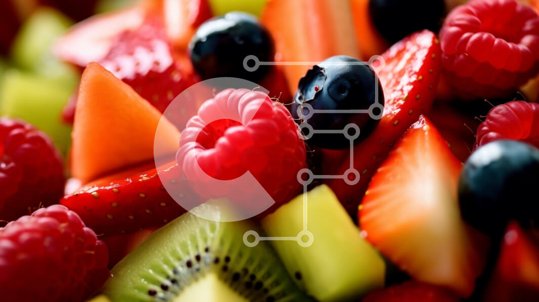 Intra Συλλεκτικό Ξύλινο Παζλ Plywood  4mm - Πολύχρωμο μπολ με φρέσκα φρούτα: φράουλες, ακτινίδια και βατόμουρα Σε Ξύλινο Κουτί - Διαστάσεις: 10x10 cm – 25 κομμάτια