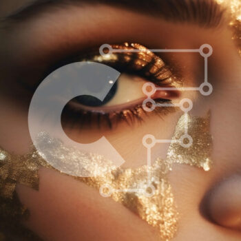 Intra Συλλεκτικό Ξύλινο Παζλ Plywood  4mm - Εκπληκτικό πορτρέτο γυναίκας με χρυσό χρώμα προσώπου και μακριές βλεφαρίδες Σε Ξύλινο Κουτί - Διαστάσεις: 10x10 cm – 25 κομμάτια - Image 1