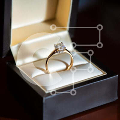 Intra Συλλεκτικό Ξύλινο Παζλ Plywood  4mm - Δαχτυλίδι αρραβώνων σε μαύρο κουτί με διαμάντι Σε Ξύλινο Κουτί - Διαστάσεις: 10x10 cm – 25 κομμάτια - Image 1