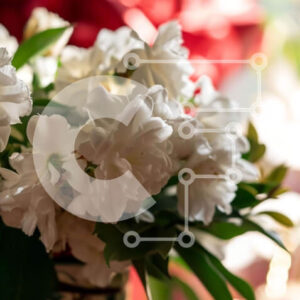 Intra Συλλεκτικό Ξύλινο Παζλ Plywood  4mm - Βάζο με λευκά λουλούδια με τριαντάφυλλα, γαρίφαλα και κρίνους Σε Ξύλινο Κουτί - Διαστάσεις: 10x10 cm – 25 κομμάτια