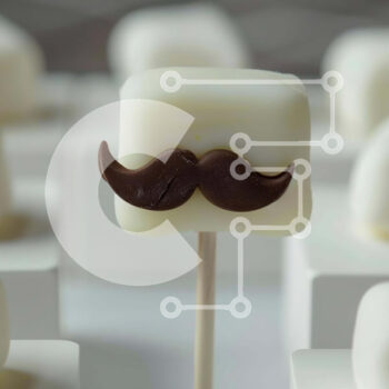 Intra Συλλεκτικό Ξύλινο Παζλ Plywood  4mm - Marshmallow Pop σε σχήμα μουστάκι με βρώσιμα διακοσμητικά Σε Ξύλινο Κουτί - Διαστάσεις: 10x10 cm – 25 κομμάτια - Image 1