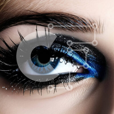 Intra Συλλεκτικό Ξύλινο Παζλ Plywood  4mm - Εκπληκτική Beauty Shot Woman's Eye με μπλε eyeliner και μάσκαρα Σε Ξύλινο Κουτί - Διαστάσεις: 10x10 cm – 25 κομμάτια - Image 1