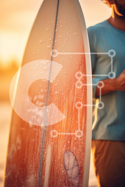 Intra Συλλεκτικό Ξύλινο Παζλ Plywood  4mm - Όμορφη εικόνα ενός σέρφερ που πιάνει κύματα στο ηλιοβασίλεμα Σε Ξύλινο Κουτί - Διαστάσεις: 10x10 cm – 25 κομμάτια