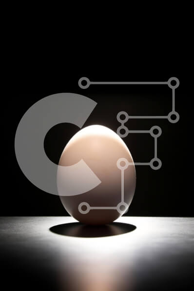 Intra Συλλεκτικό Ξύλινο Παζλ Plywood  4mm - μεγάλο αυγό στο σκοτεινό τραπέζι Σε Ξύλινο Κουτί - Διαστάσεις: 10x10 cm – 25 κομμάτια