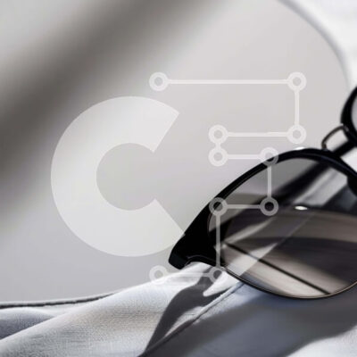 Intra Συλλεκτικό Ξύλινο Παζλ Plywood  4mm - Κομψά γυαλιά ηλίου σε λευκό πουκάμισο Σε Ξύλινο Κουτί - Διαστάσεις: 10x10 cm – 25 κομμάτια - Image 1